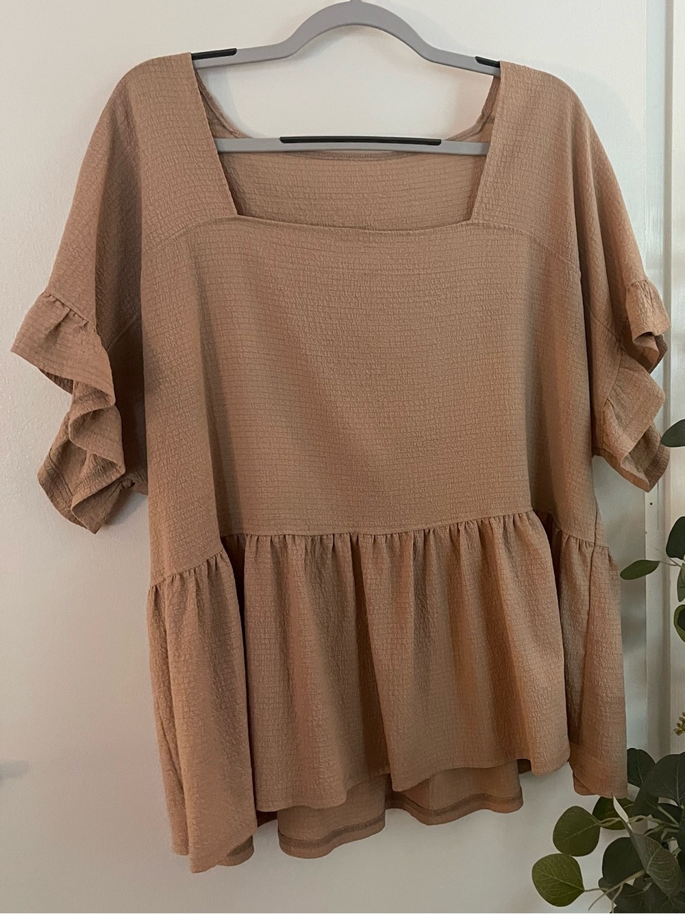 Women's Square Neck Peplum Top